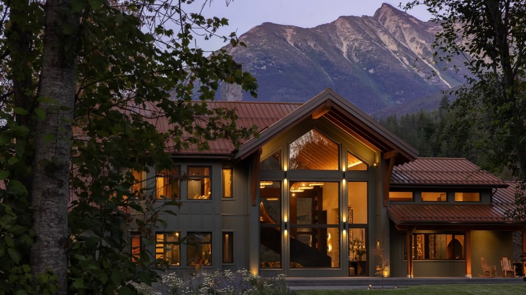 Inside Cobie Smulders’ BC Sanctuary: A Masterclass in”Storybook West Coast Modernism”